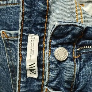 Zara Jeans